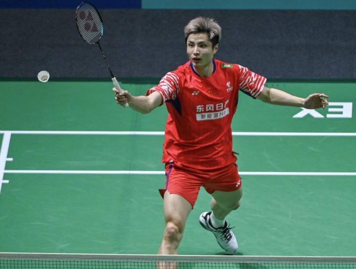 石宇奇全英羽毛球赛一轮游 卫冕冠军爆冷出局