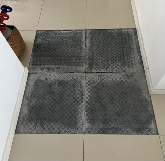  旧燃气灶卖出高价，瓷砖修成碎片；啄木鸟一年后，问题仍未根除。 家电市场