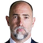  发布会现场趣事频发，图多尔误判结束起身离场；记者哄堂大笑，主帅尴尬重坐。 体育新闻 发布会现场趣事频发，图多尔误判结束起身离场；记者哄堂大笑，主帅尴尬重坐。 体育新闻