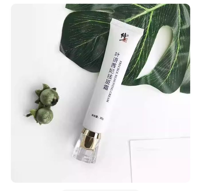  电商平台修正品牌乱象调查；授权费高企，贴牌咖啡护肤品暗藏风险。 新闻 电商平台修正品牌乱象调查；授权费高企，贴牌咖啡护肤品暗藏风险。 新闻 电商平台修正品牌乱象调查；授权费高企，贴牌咖啡护肤品暗藏风险。 新闻 电商平台修正品牌乱象调查；授权费高企，贴牌咖啡护肤品暗藏风险。 新闻