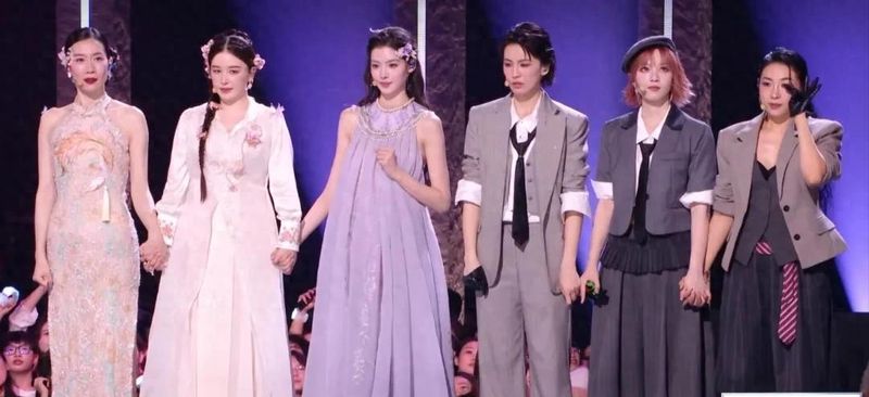  【技术复盘】双轨淘汰赛制下的博弈陷阱：从赵子琪事件拆解综艺规则的底层逻辑 娱乐新闻