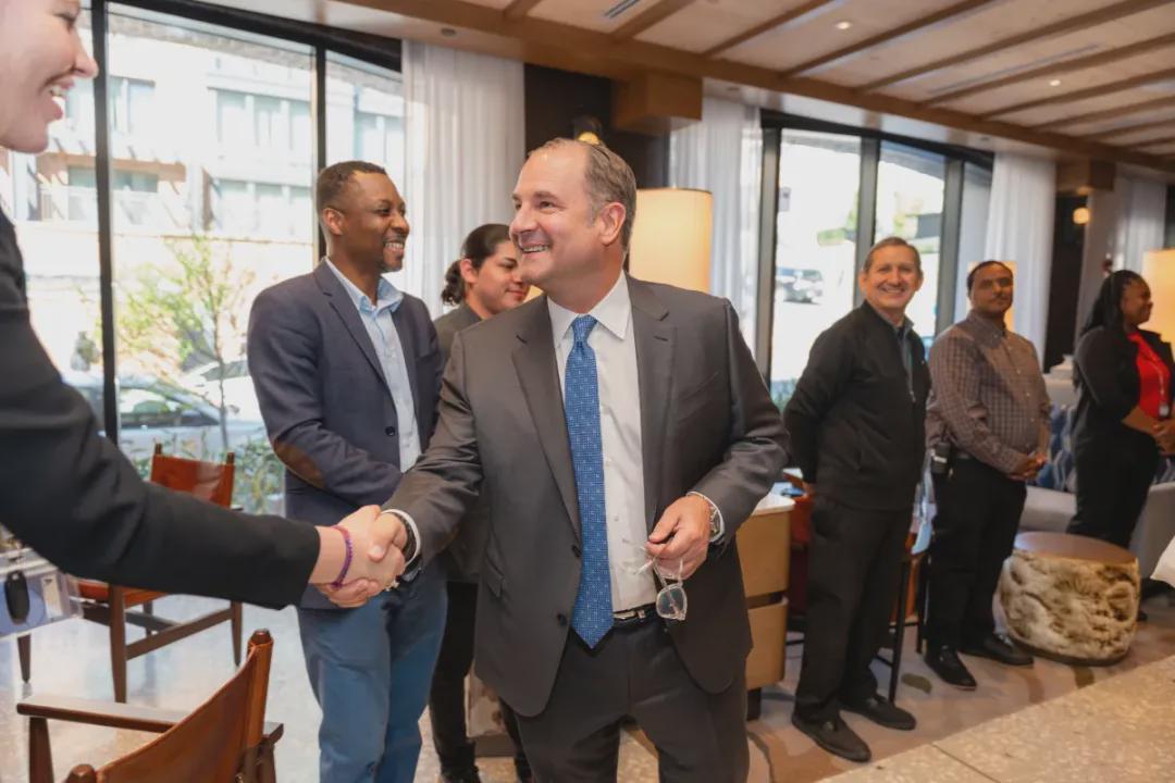  平台化转型下的酒店业变局：解析希尔顿万豪们的流量变现新逻辑 文化旅游